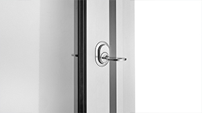 Lock on aluminium frame